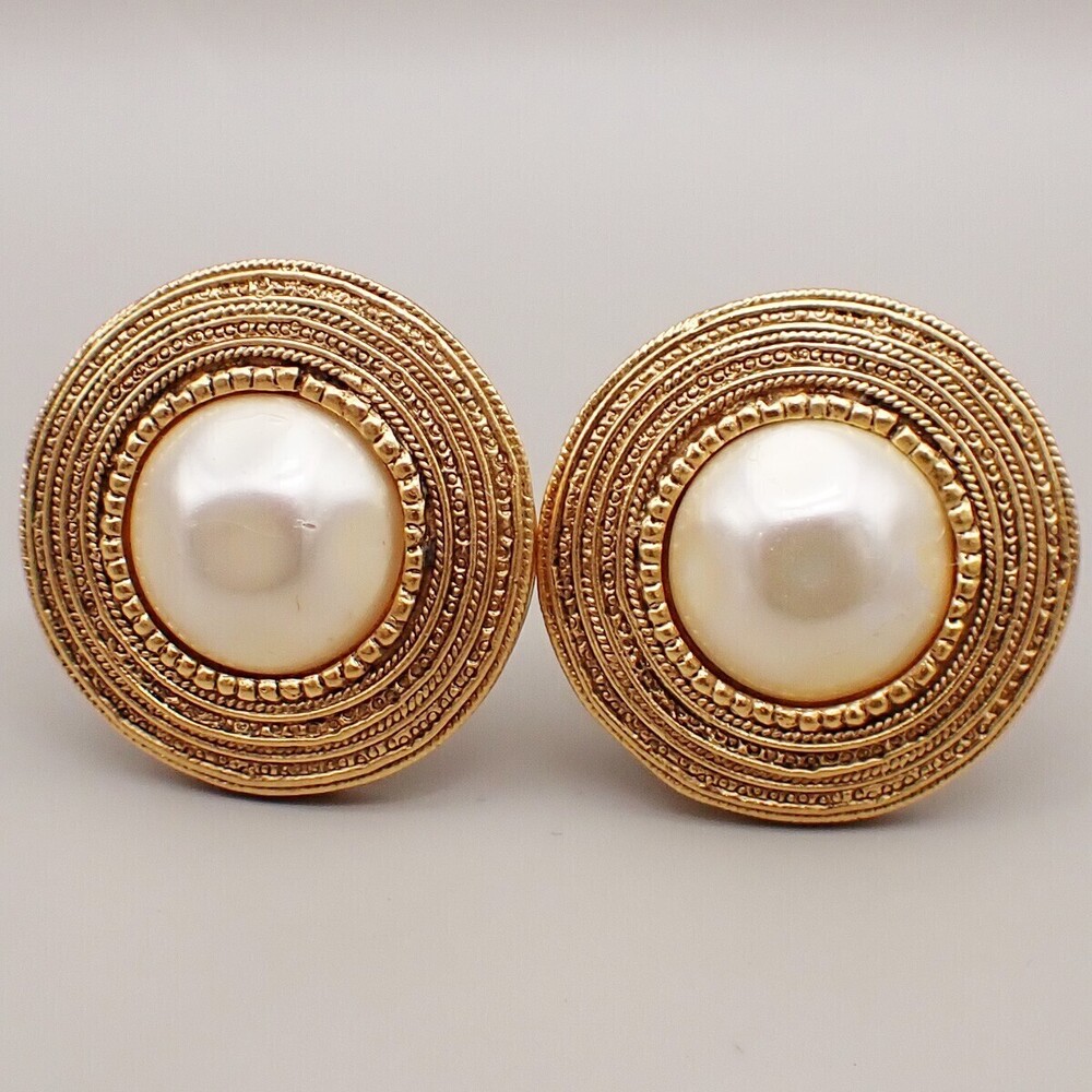 Chanel Vintage Round Clip-On Metal with Faux Pearl